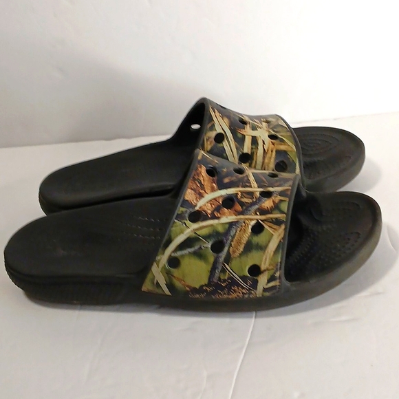 Crocs Slides Iconic Comfort..M-8/W-10 - Picture 2 of 4